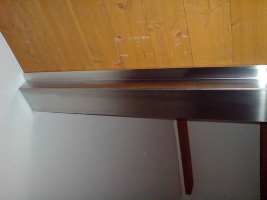 stropní podhled Uh. Hradiště -bytový dům (2).JPG